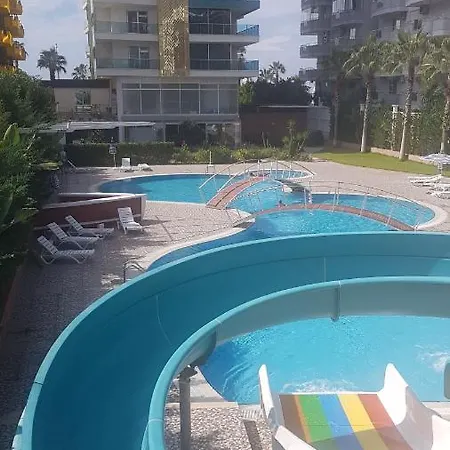 Empire Alanya/mahmutlar 50m от моря Αλάνια
